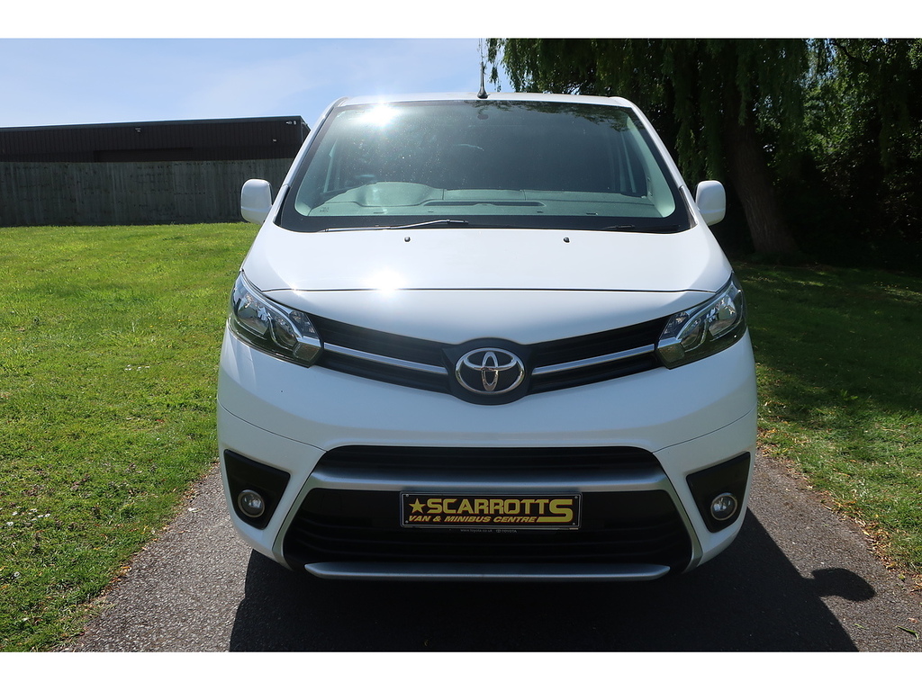 Toyota PROACE 1.6D 115 Comfort Van #14