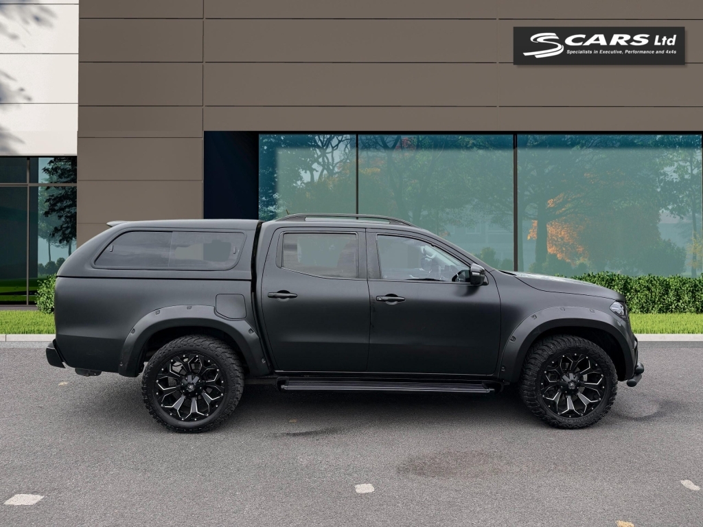 Mercedes-Benz X Class 2.3 X250 D Black #2
