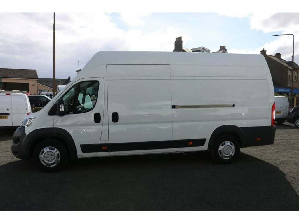 Peugeot Boxer Blue Hdi 435 L4h3 Pv SD17YPW White #3