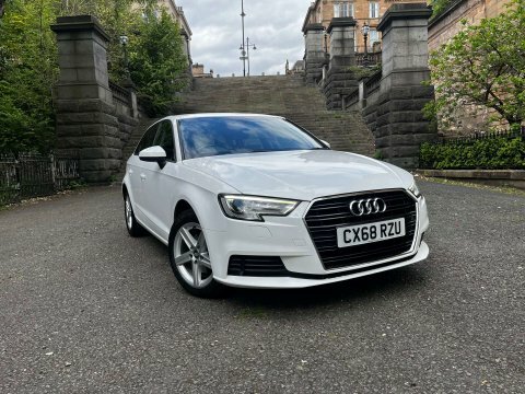 Audi A3 1.5 A3 Sportback CX68RZU White #5