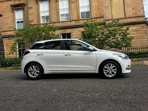 Hyundai I20 1.2 I20 Se FD17OFM White #6