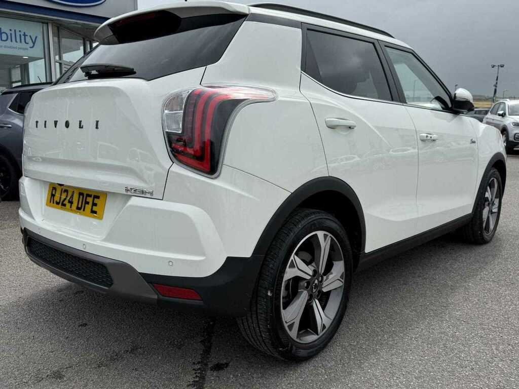 SsangYong Tivoli K40 White #3