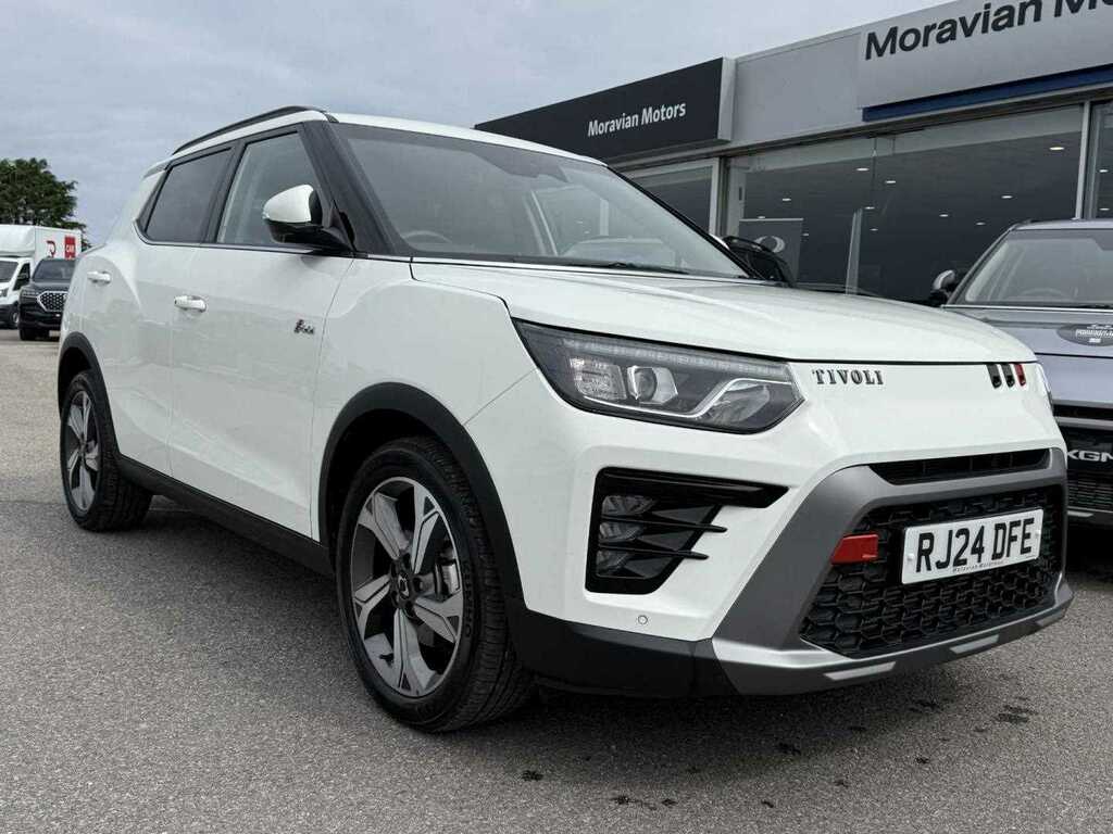 SsangYong Tivoli K40 White