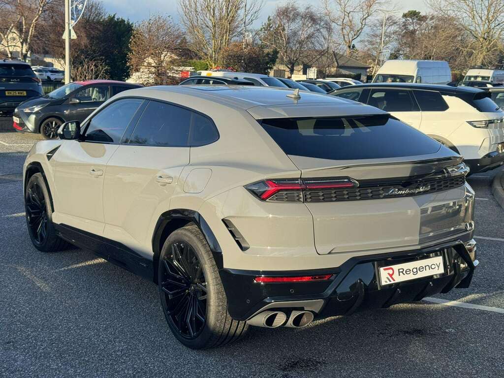 Lamborghini Urus 4.0T V8 800 Phev Se #5
