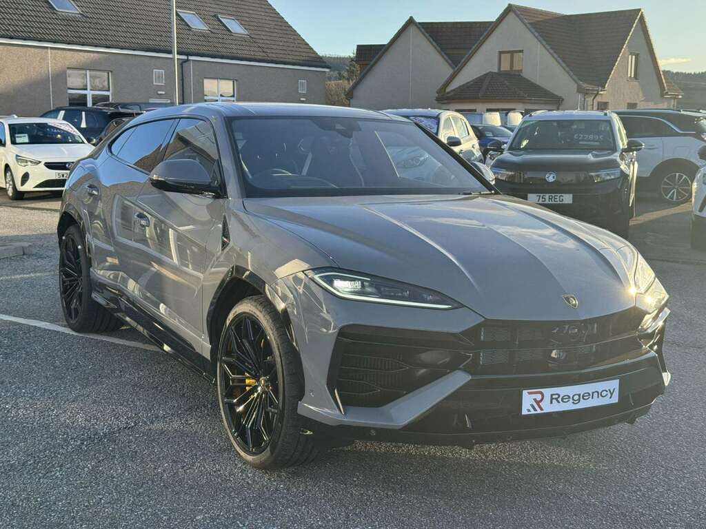 Lamborghini Urus 4.0T V8 800 Phev Se