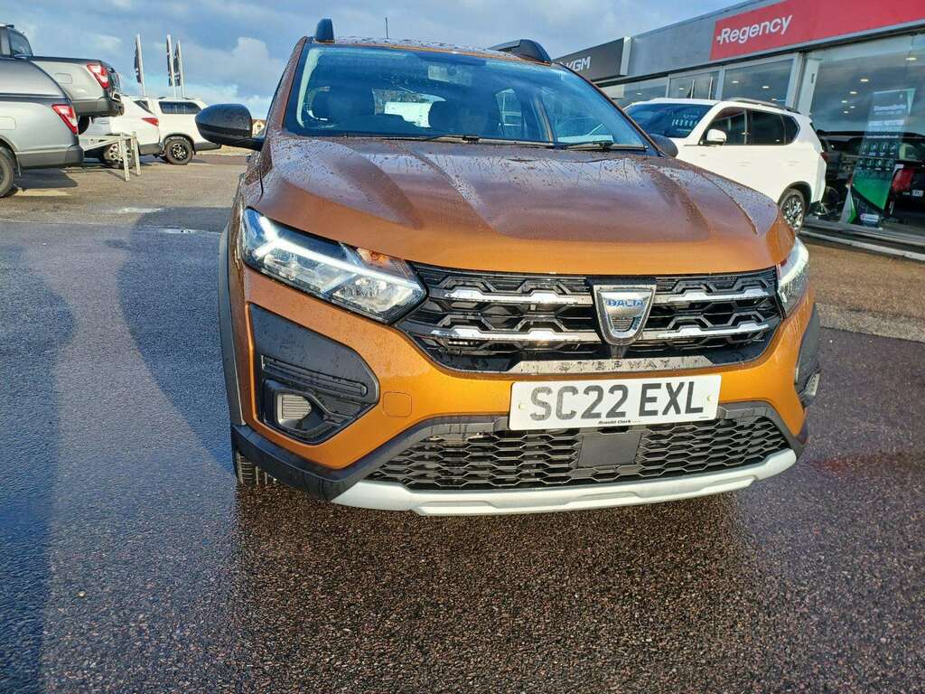 Dacia Sandero Stepway Stepway Essential Tce SC22EXL Orange #3