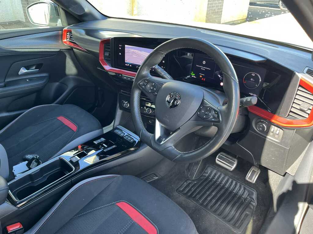 Vauxhall Mokka-e Gs Ev AD72MZZ White #4