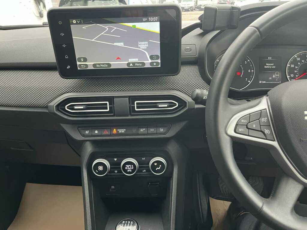 Dacia Jogger Extreme Se Tce GY23SDO Green #5