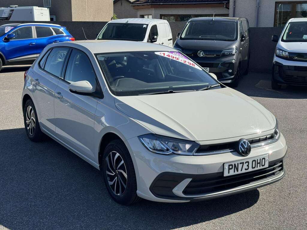 Volkswagen Polo Life Grey