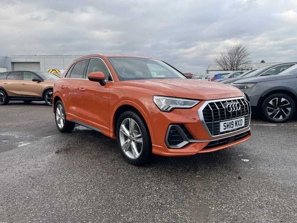 Audi Q3 S Line 35 Tfsi S-a Orange