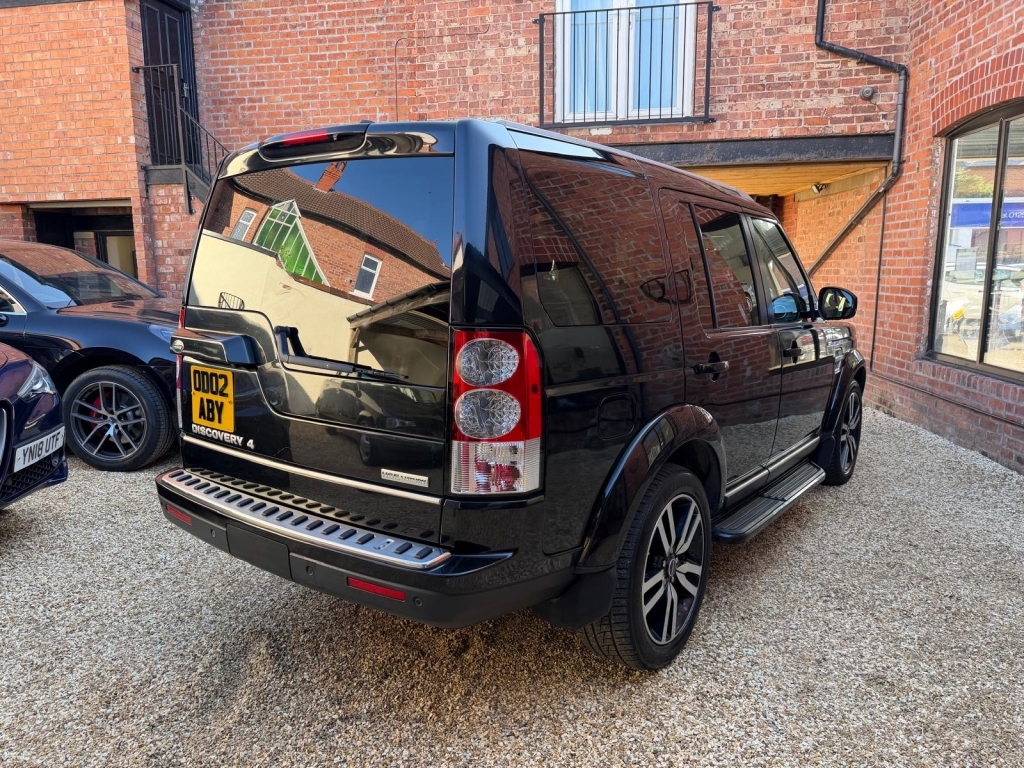 Land Rover Discovery 3 .0 Sdv6 Hse Luxury Black #4