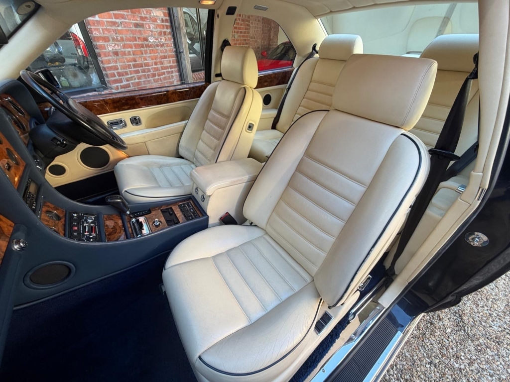 Bentley Continental R #18