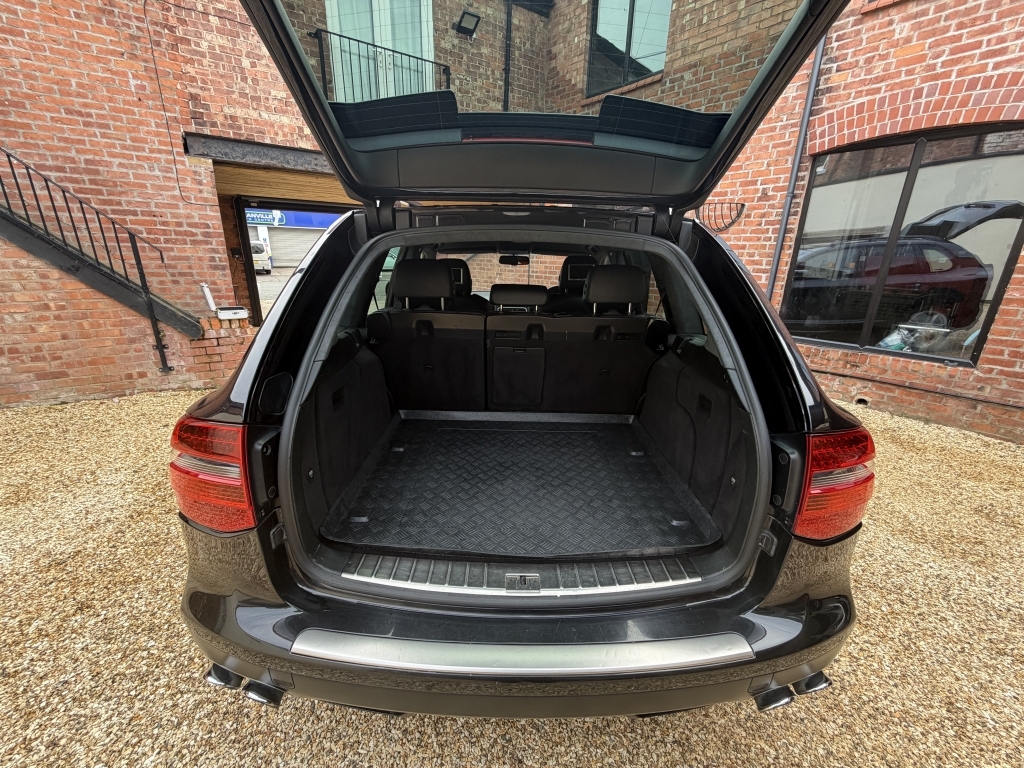 Porsche Cayenne Gts Tiptronic S Black #12