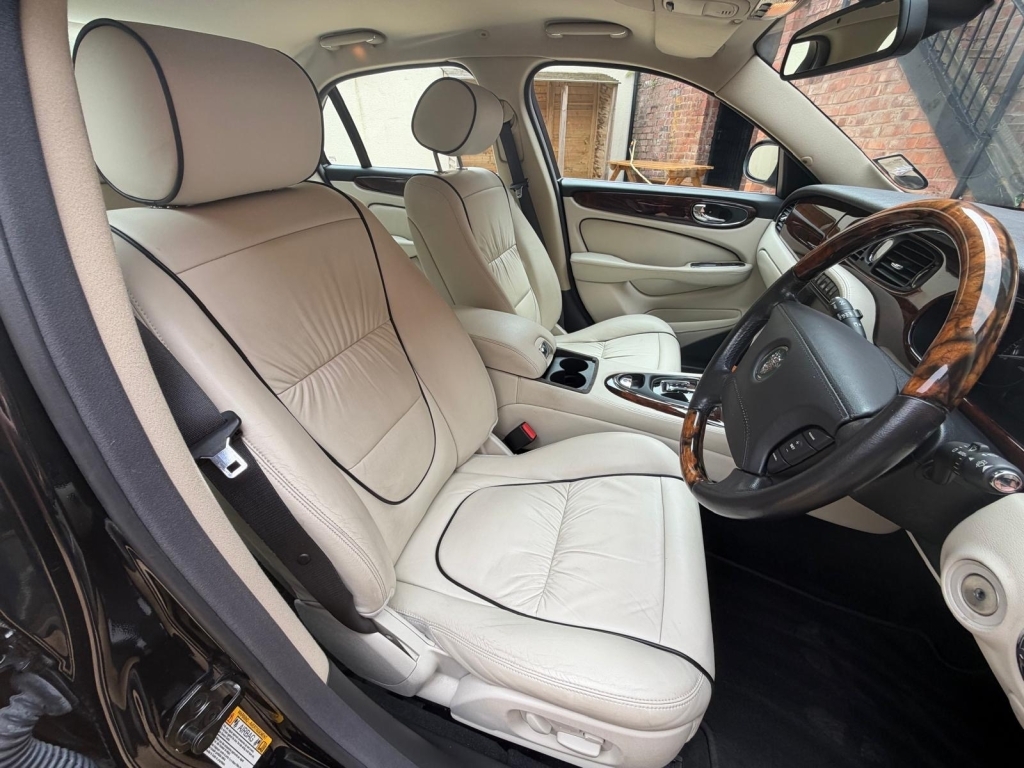 Jaguar XJ 2.7 Tdvi Executive Grey #13