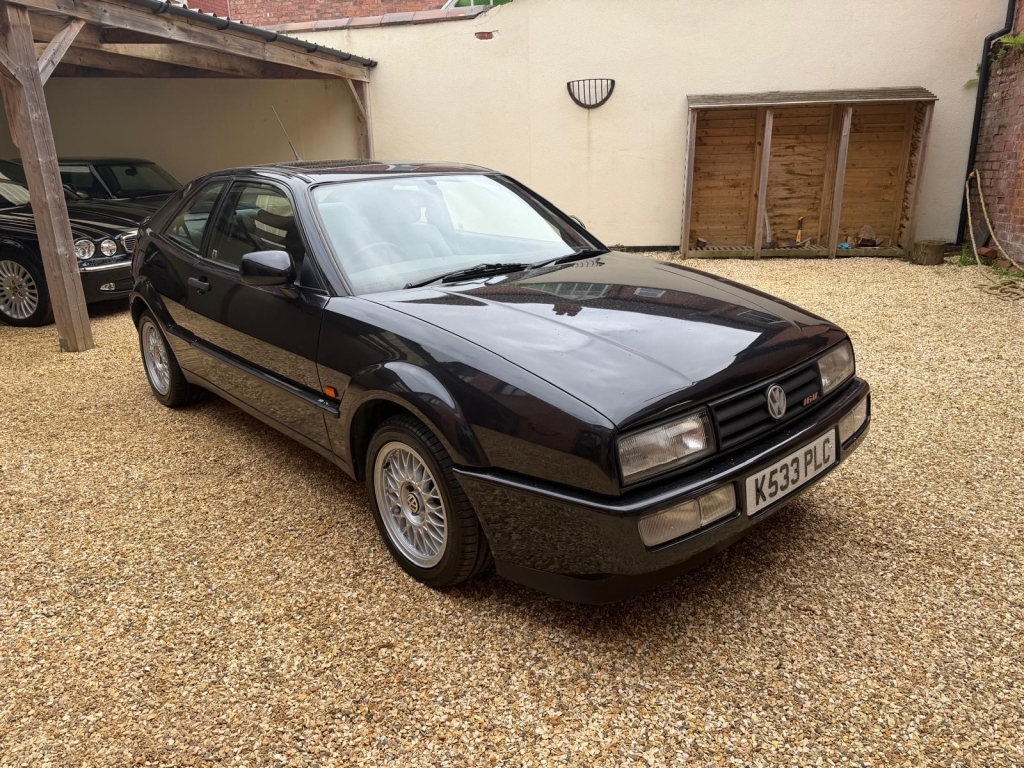 Volkswagen Corrado Hatchback 2.0 16V Black #4