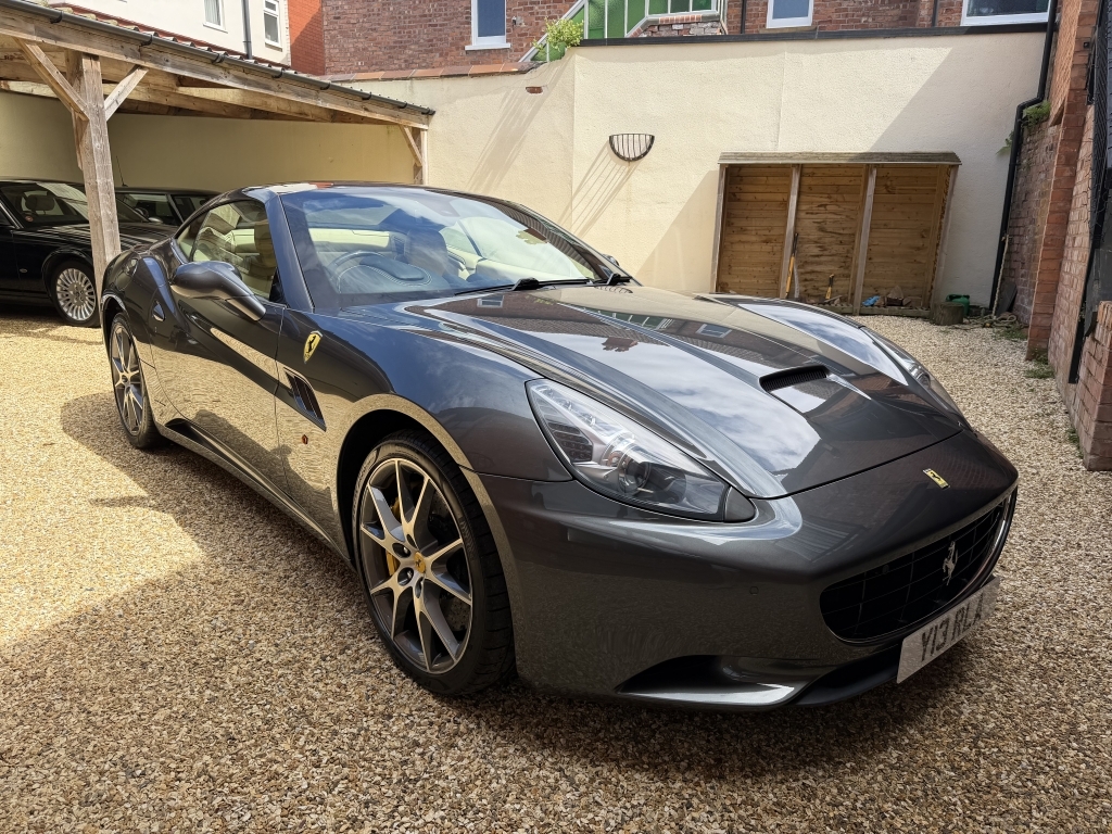 Ferrari California 2 Plus 2 Red #19