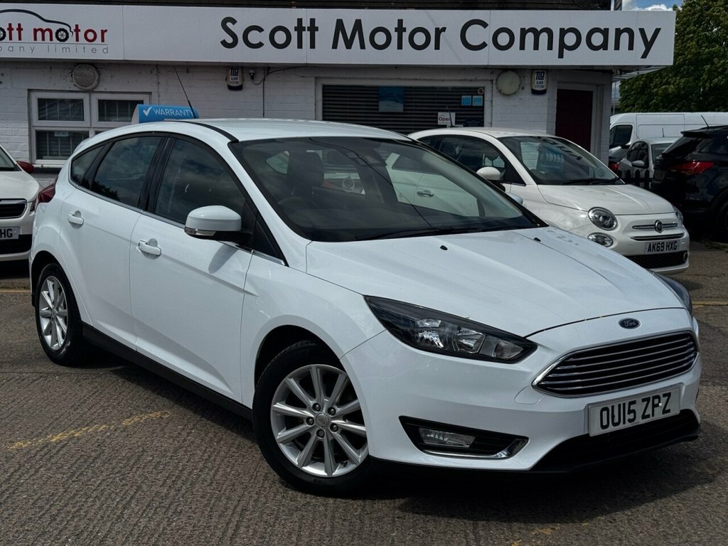 Ford Focus 1.5L Titanium White