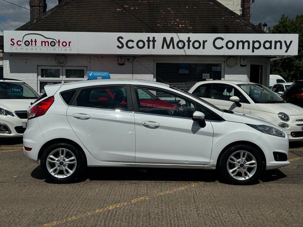 Ford Fiesta 1.3L Zetec DS66MHJ White #6
