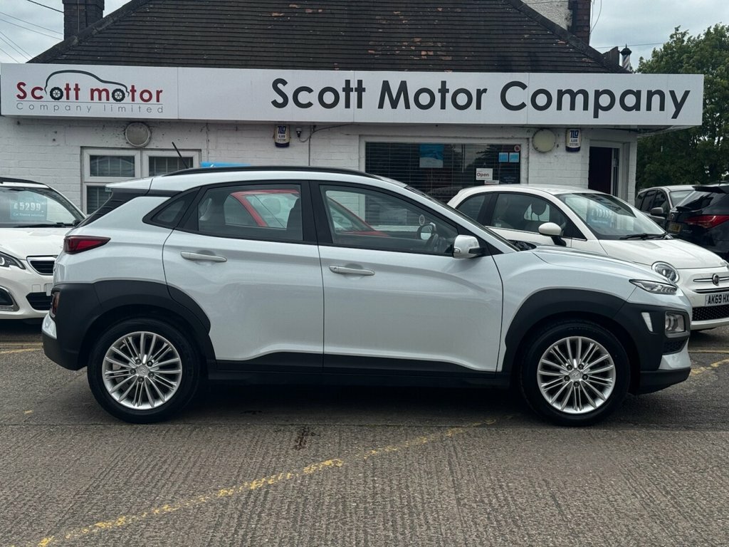 Hyundai Kona 1L Se BP18FTA White #6