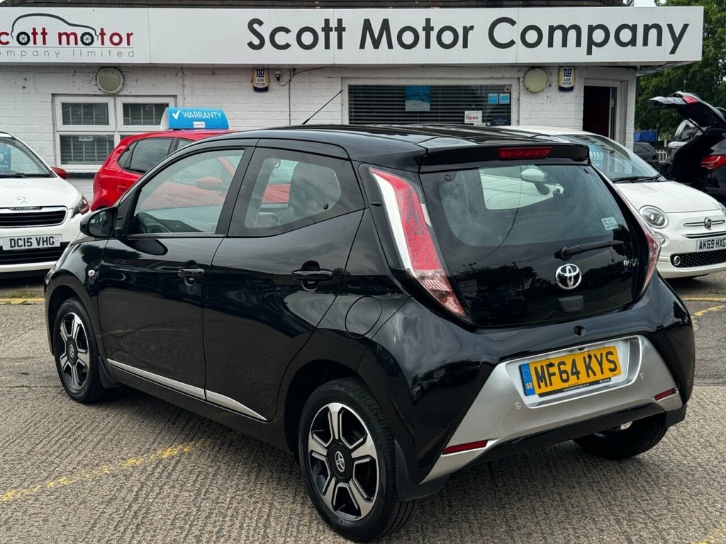 Toyota Aygo 1L X-clusiv MF64KYS Black #2