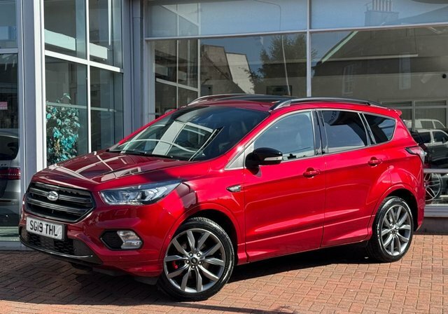 Ford Kuga 2.0 Tdci Ecoblue St-line ET19NMO Red #4