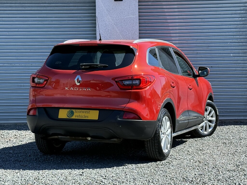 Renault Kadjar 1.2 Dynamique Nav Tce 130 2017 SB17FLW Red #3