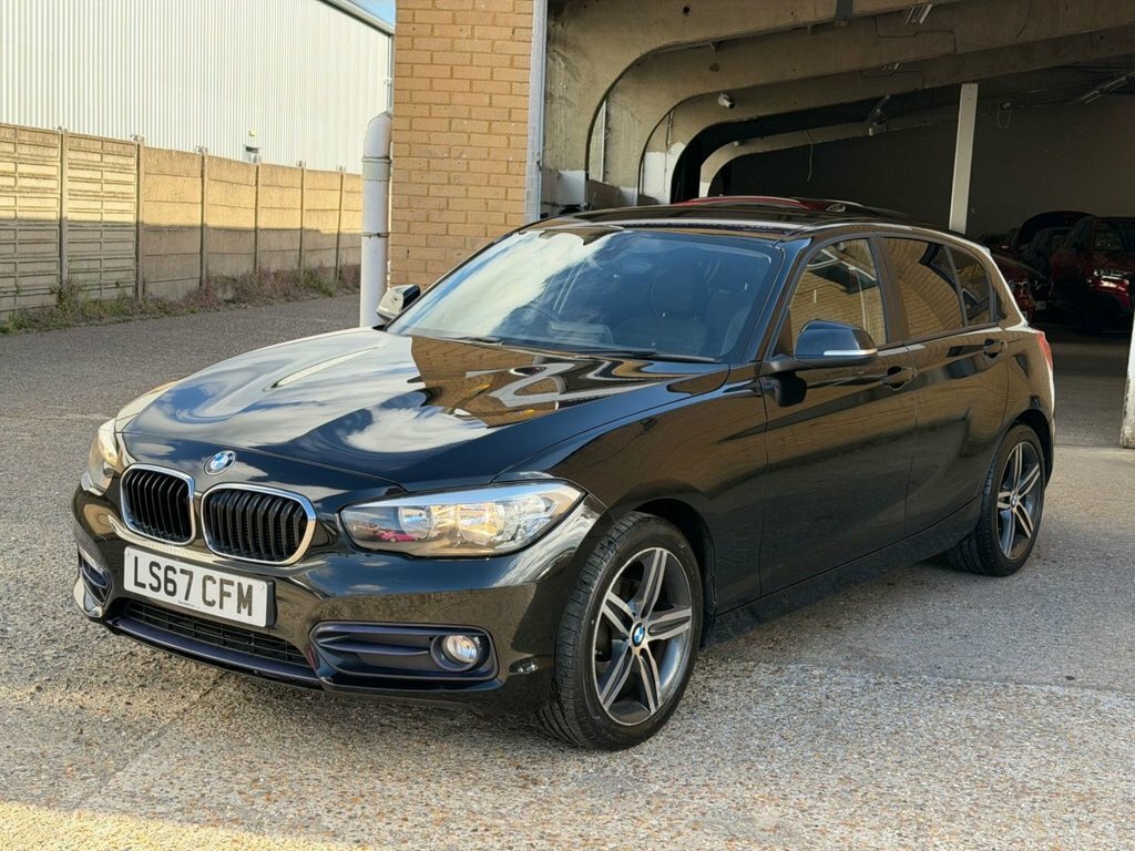 BMW 1 Series 1.5L Sport LS67CFM Black #4
