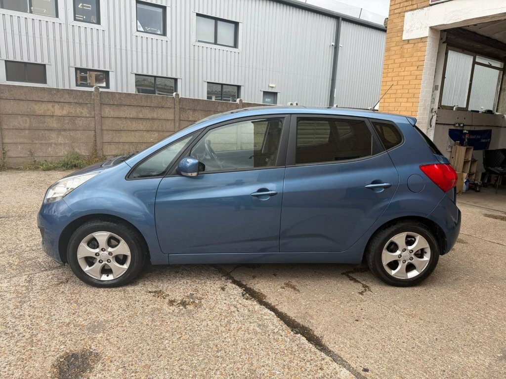 Kia Venga 1.6L 3 Blue #5