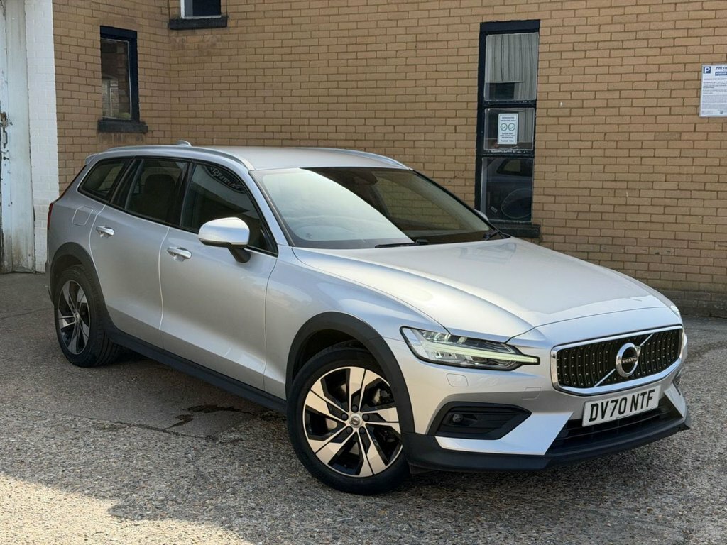 Volvo V60 Cross Country 2L Null DV70NTF Silver