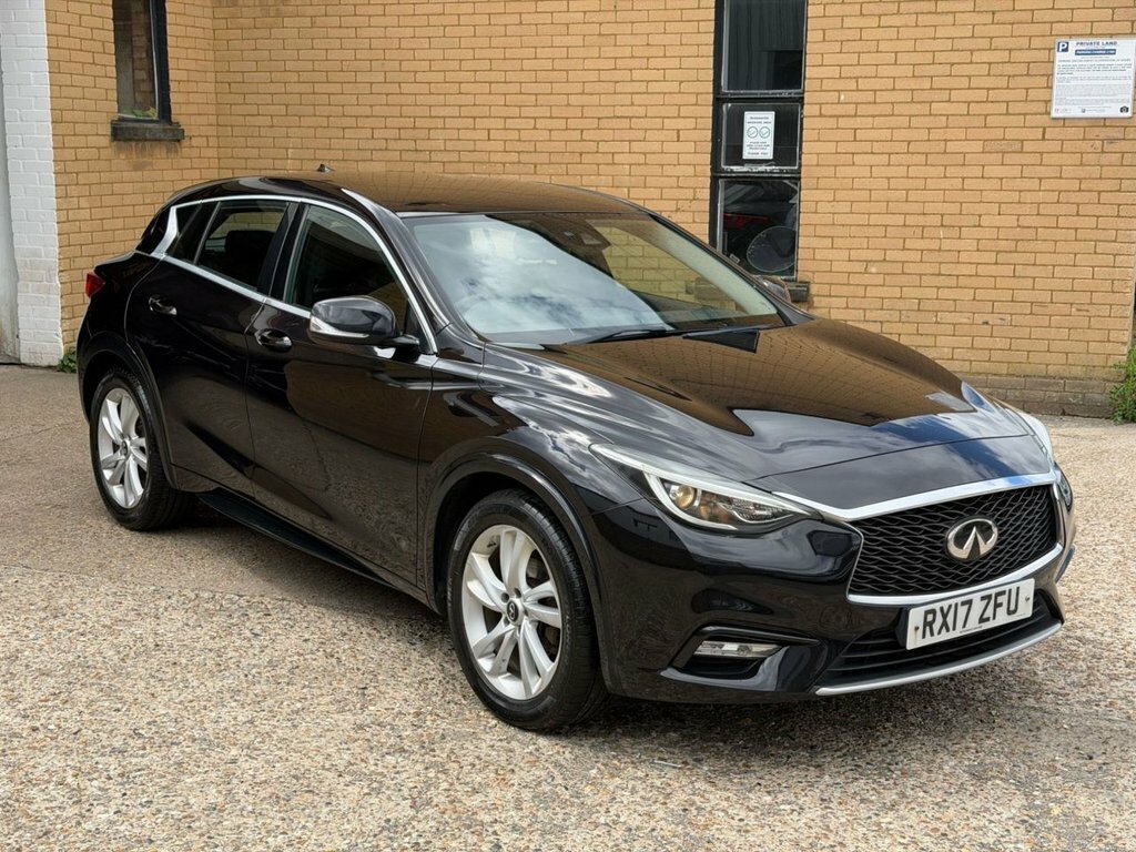 Infiniti Q30 1.5L Se RX17ZFU Black #2