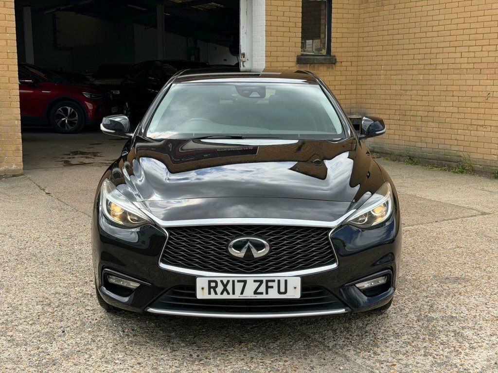 Infiniti Q30 1.5L Se RX17ZFU Black #3