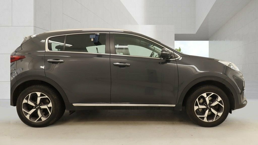 Kia Sportage 1.6L Platinum Edition YK69WZY Grey #2