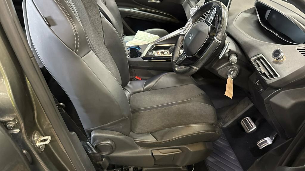 Peugeot 5008 1.5L Gt Line KR68MKM Grey #4