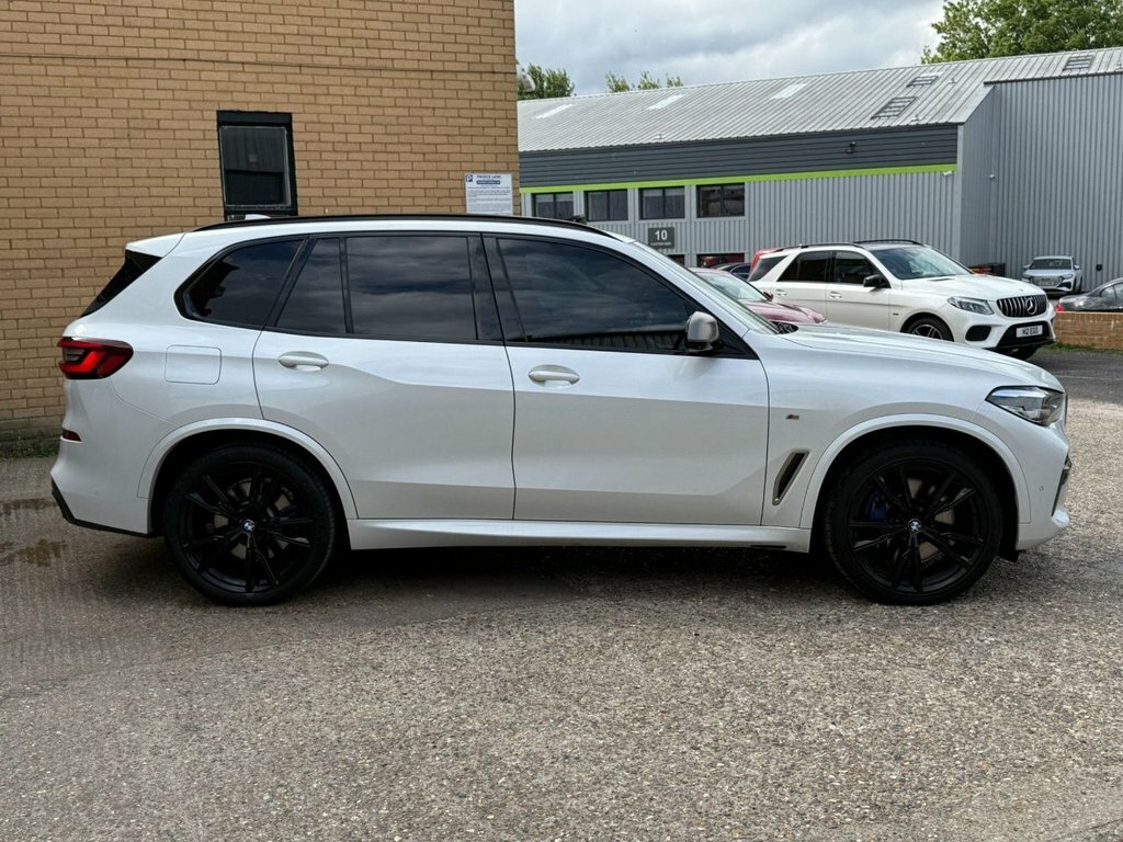 BMW X5 3L Null BG70EVR White #4