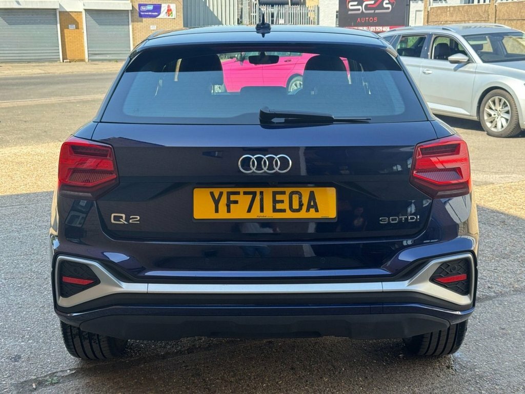 Audi Q2 2L S Line YF71EOA Blue #5