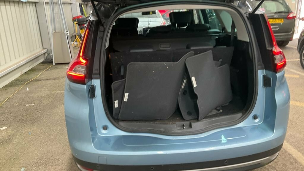 Renault Grand Scenic 1.5L Dynamique S Nav Blue #2
