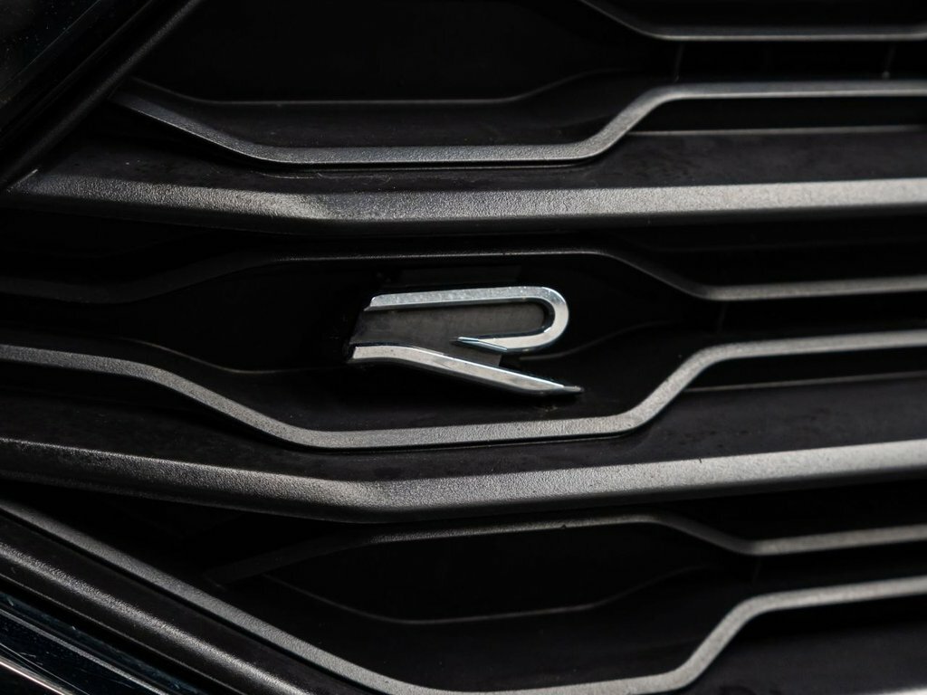 Volkswagen T-Roc 2L R EO70RLY Black #4
