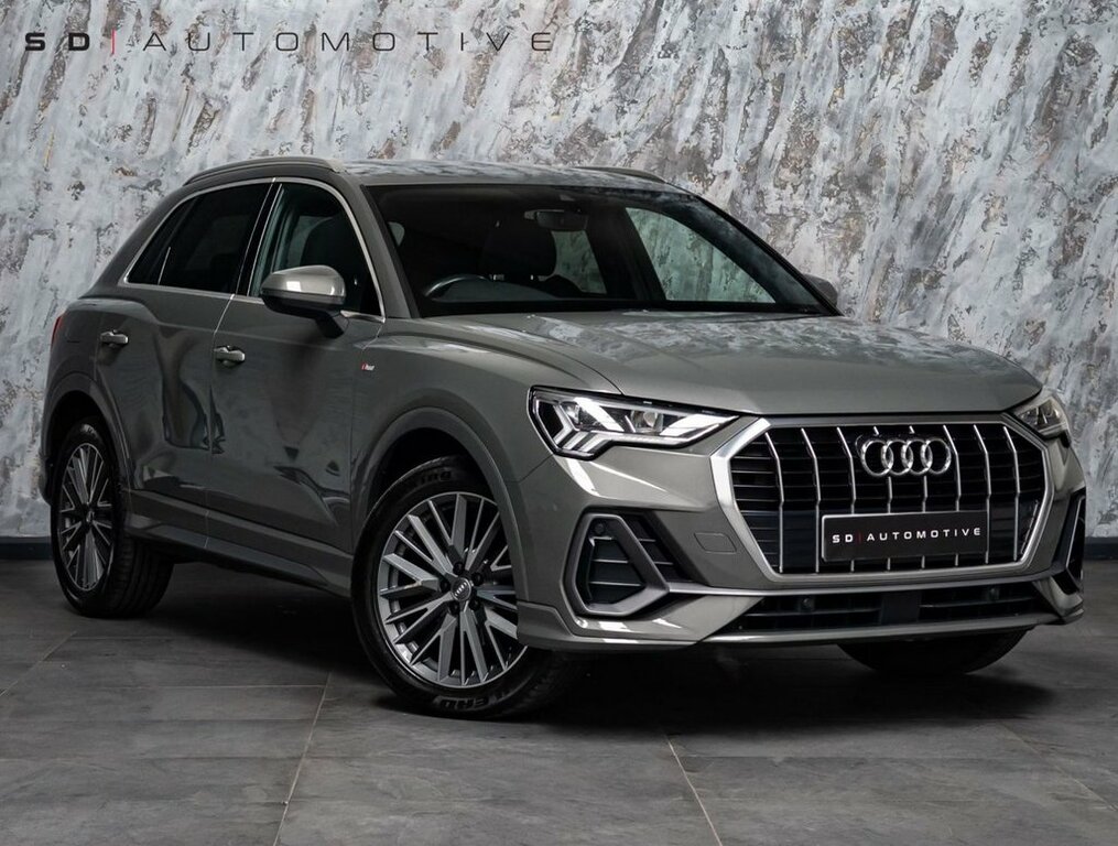 Audi Q3 2L S Line Grey