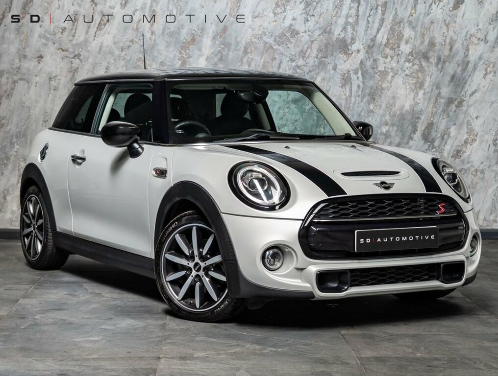 Mini Hatch 2L Cooper S Exclusive Silver