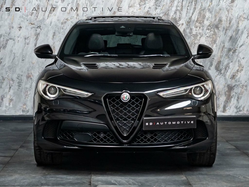 Alfa Romeo Stelvio 2.9L Quadrifoglio Black #2
