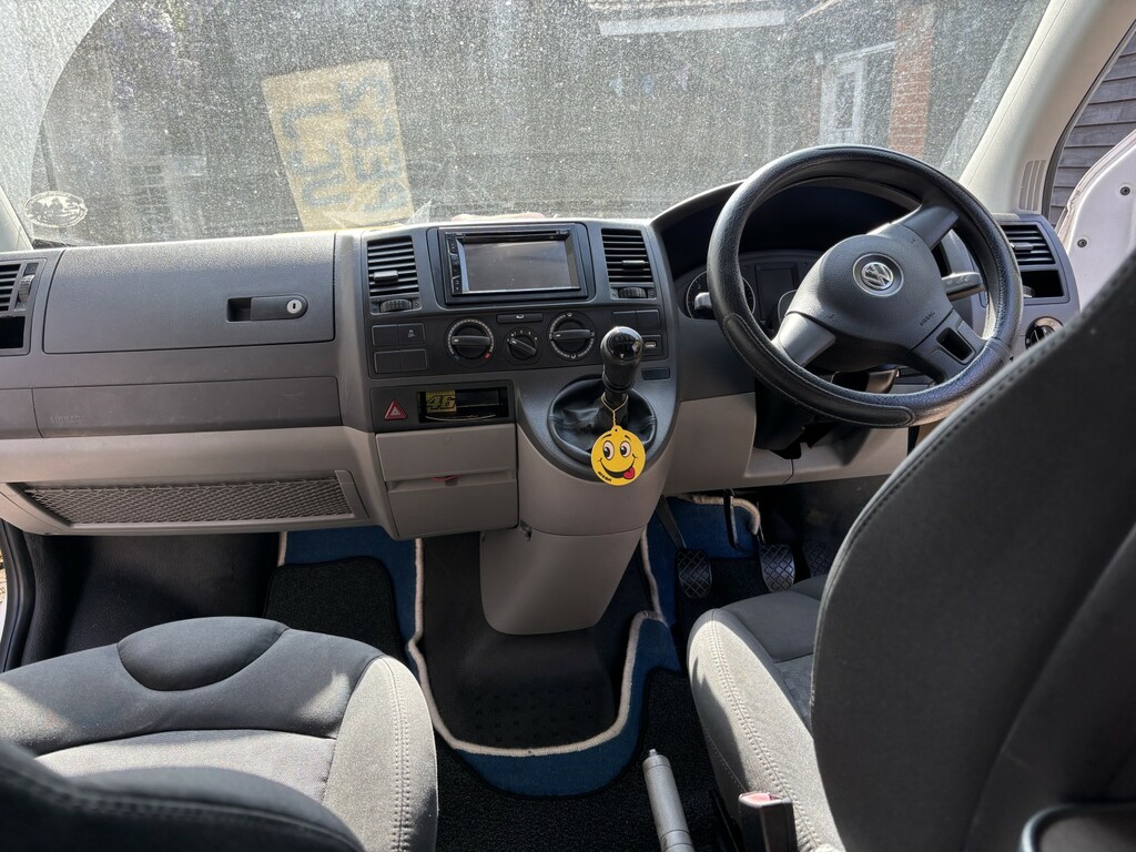 Volkswagen Transporter 2.0 Tdi T28 2012 White #5