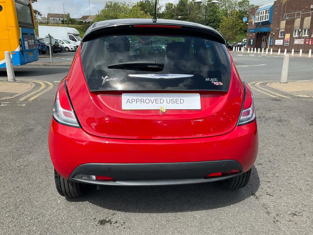 Chrysler Ypsilon #10