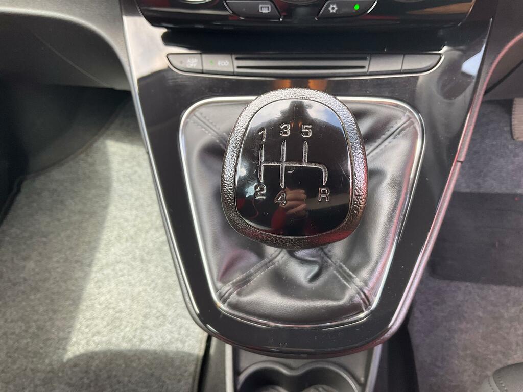 Chrysler Ypsilon #39
