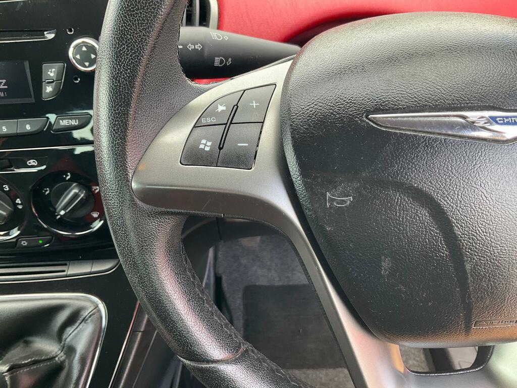 Chrysler Ypsilon #42
