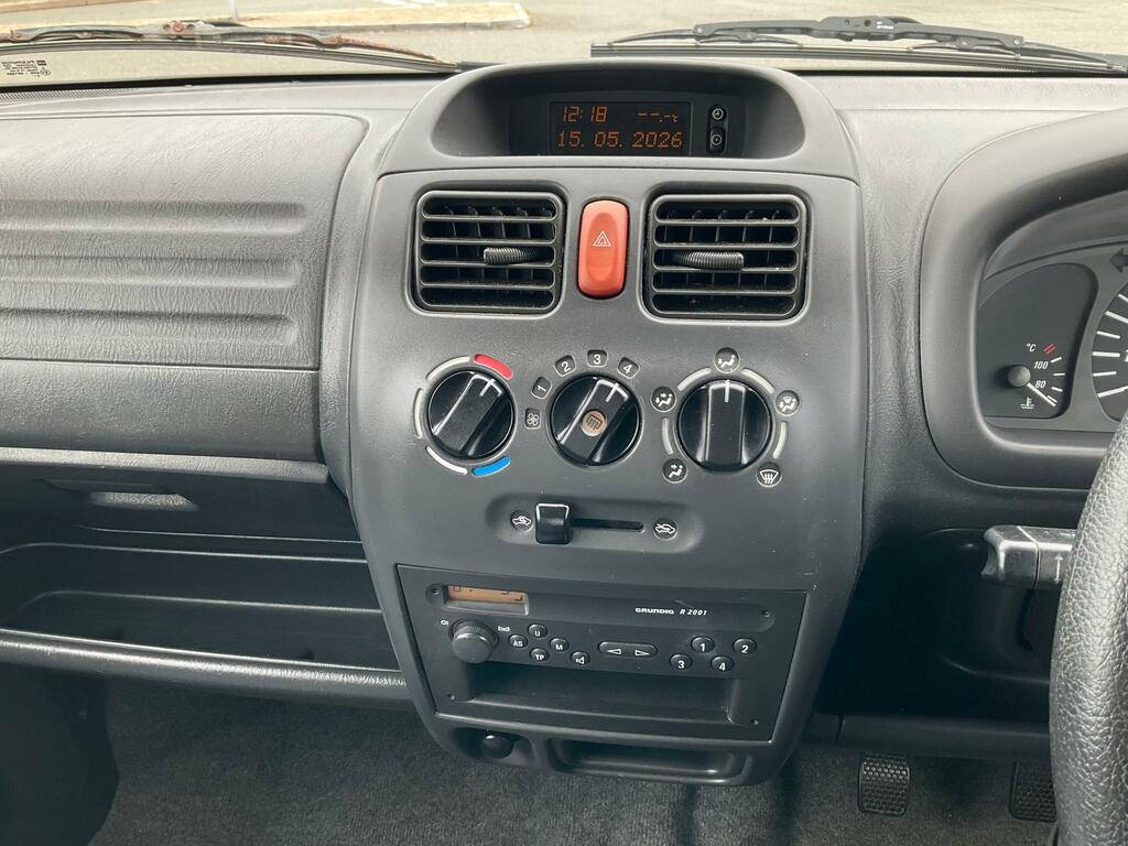 Vauxhall Agila 1.2I 16V Club Se Blue #37