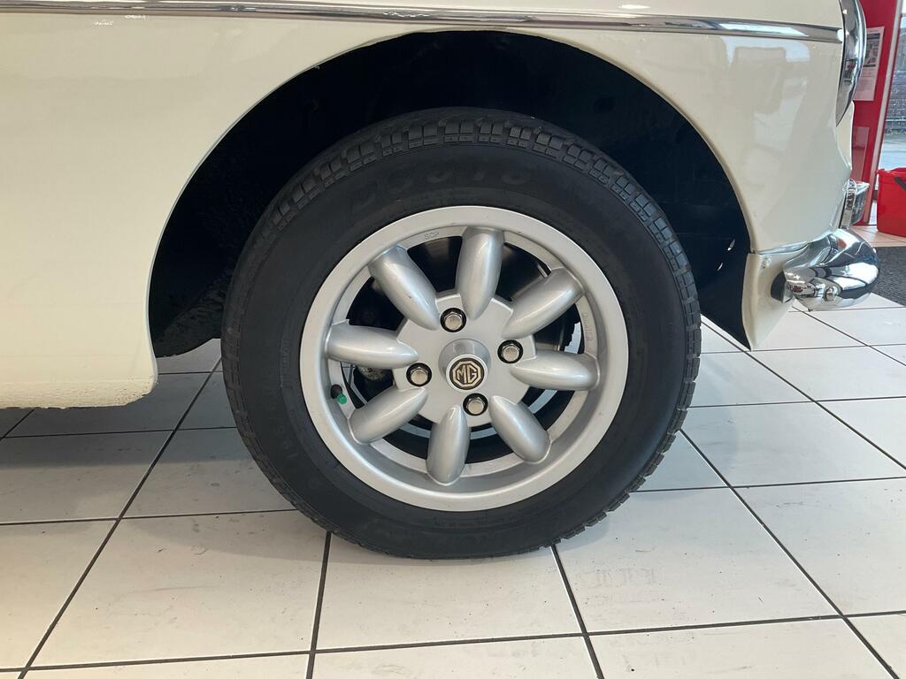 MG MGB Mgb 1.8 Roadster Convertible 97 White #4