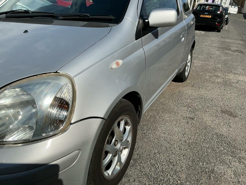 Toyota Yaris 1.3 Vvt-i T Spirit - 2004 04 Green #18