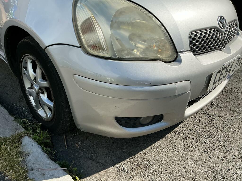 Toyota Yaris 1.3 Vvt-i T Spirit - 2004 04 Green #2