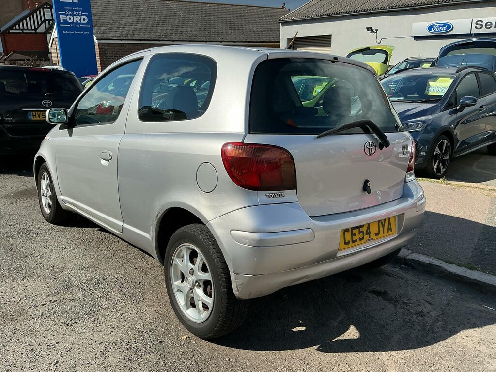 Toyota Yaris 1.3 Vvt-i T Spirit - 2004 04 Green #10
