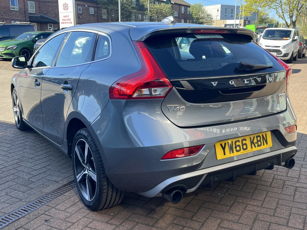 Volvo V40 Hatchback 2.0 R-design D3 201666 YW66KBN Grey #4